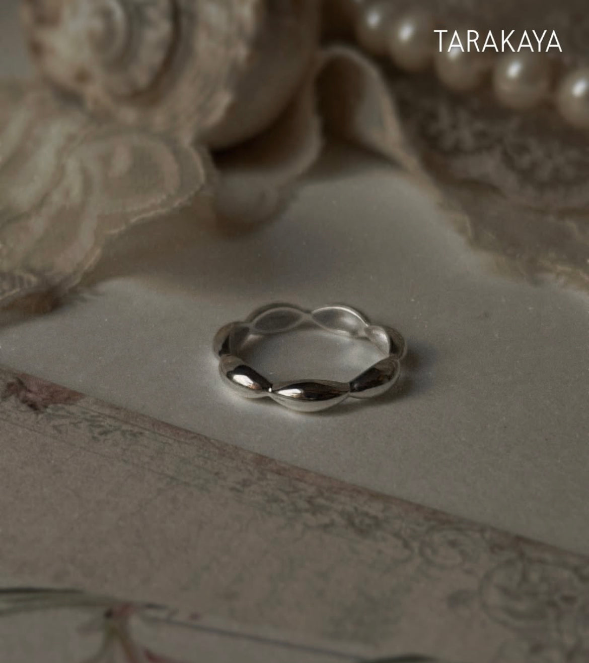 Sterling Silver Flower Design Band Ring