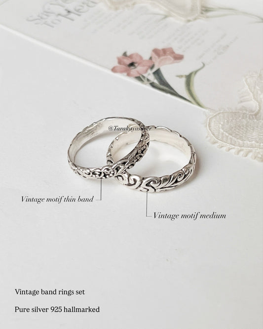 Vintage motif stack set silver ring with thin and medium bands