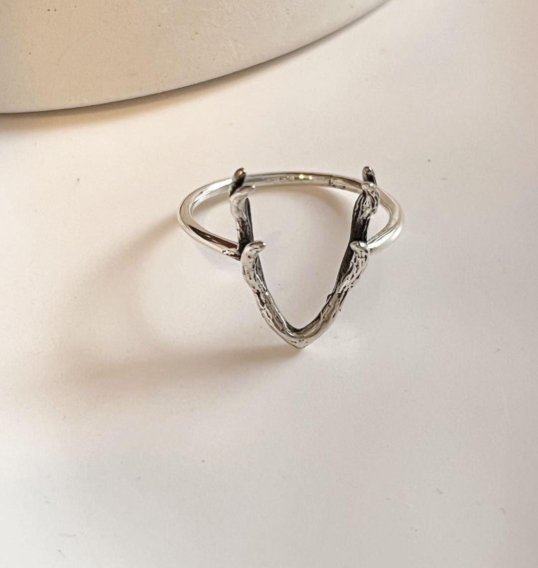 Elegant Antler 2 design silver ring with intricate detailing.
