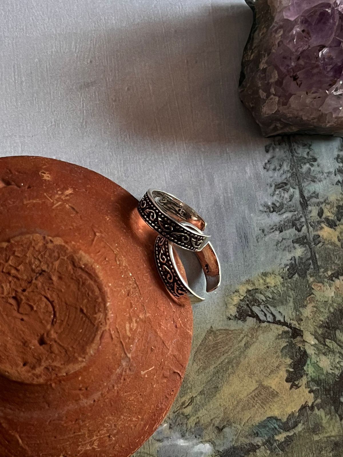 Unique leaf and dot design toe ring in pure silver