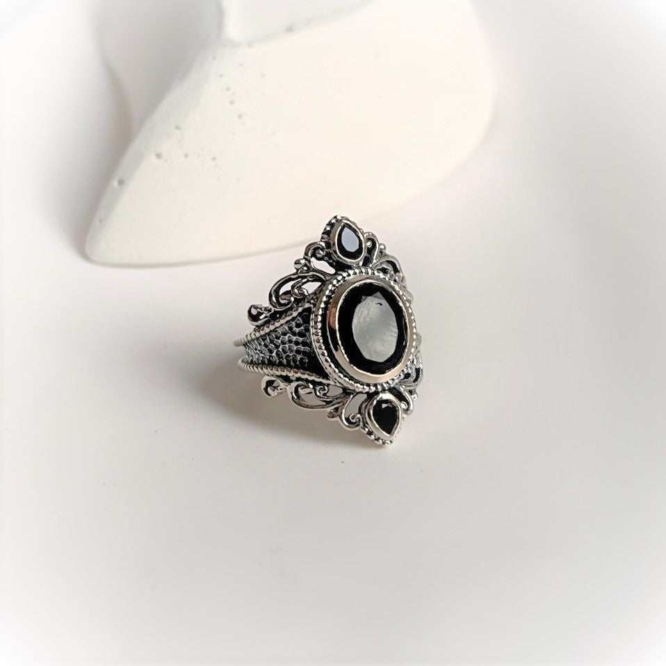 Elegant Black Onyx Victorian Silver Statement Ring
