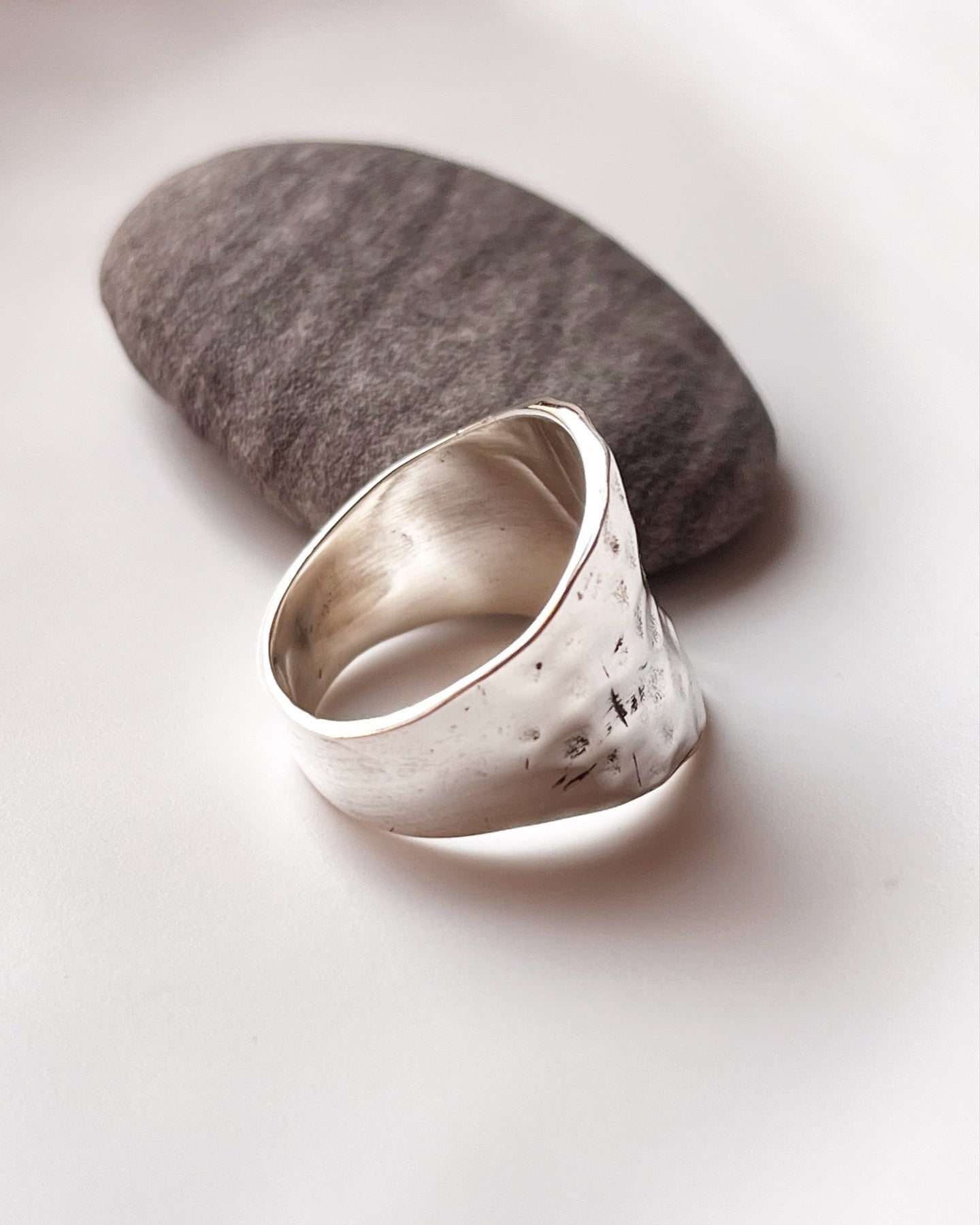 Stylish hammered silver ring with bold chunky design