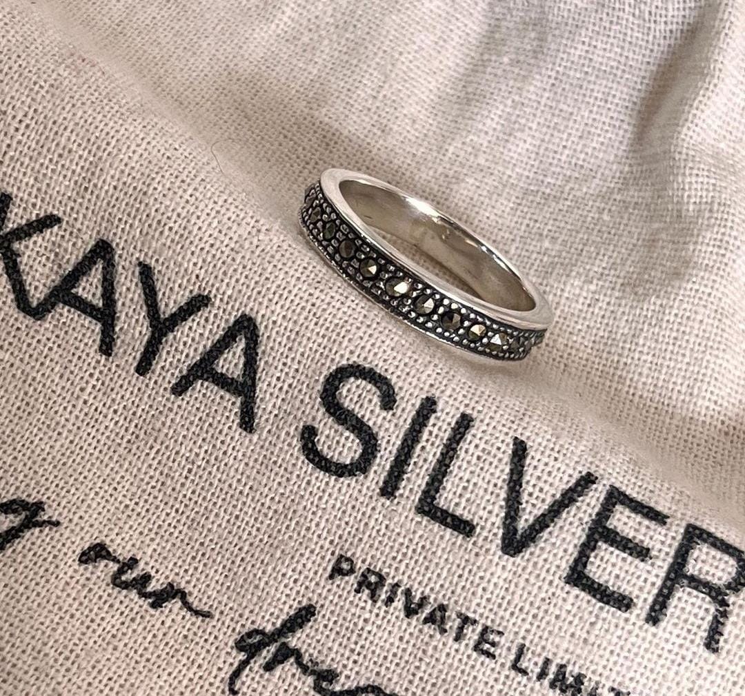 Sterling Silver Marcasite Band Ring for a Vintage-Inspired Look