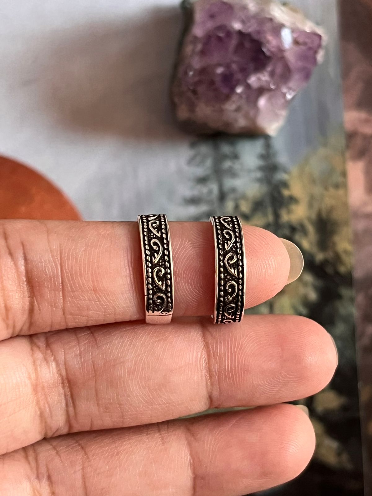 Stylish tribal leaf dot toe ring in 925 pure silver