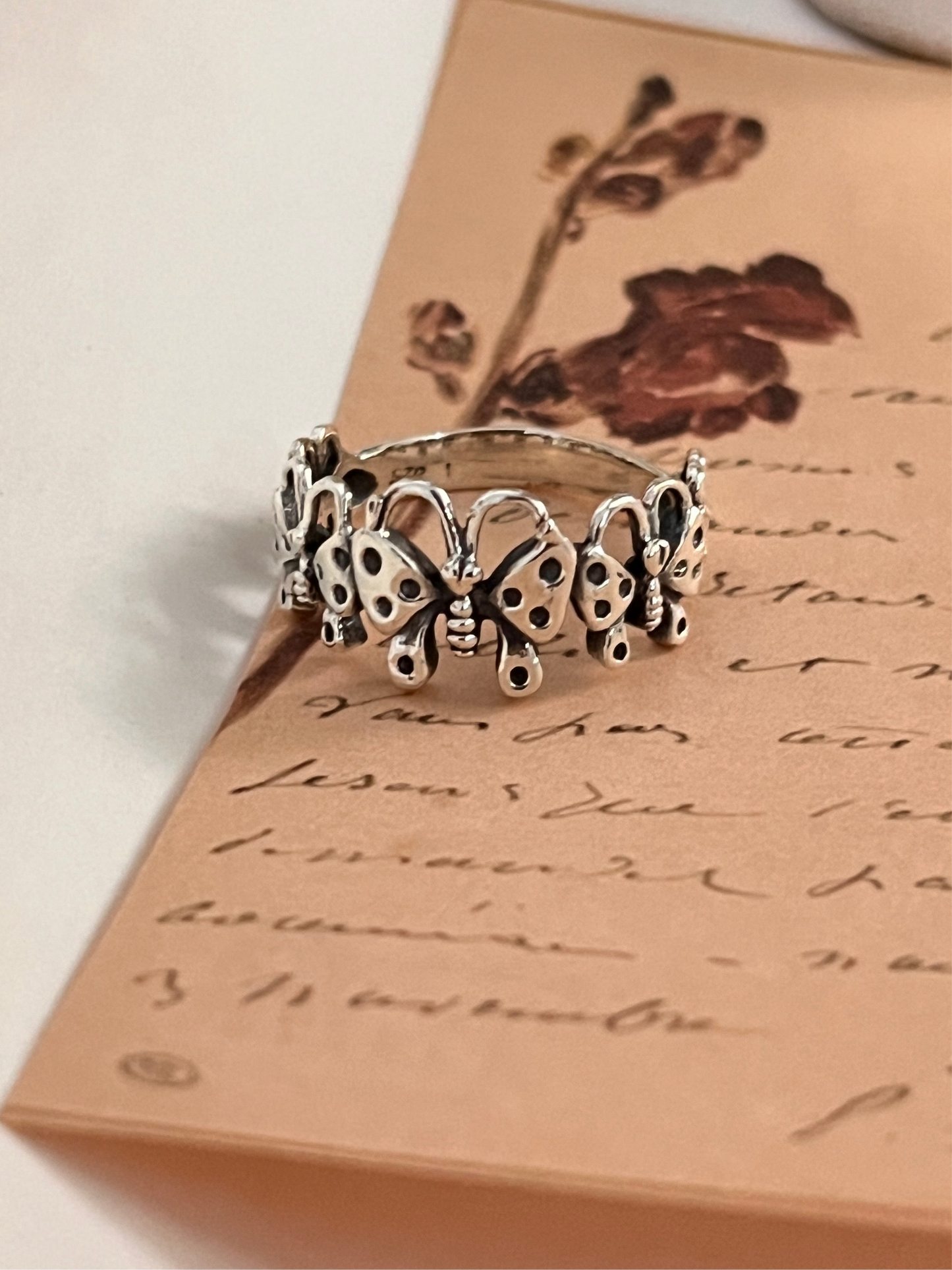 Butterflies Band 925 Sterling Silver Ring