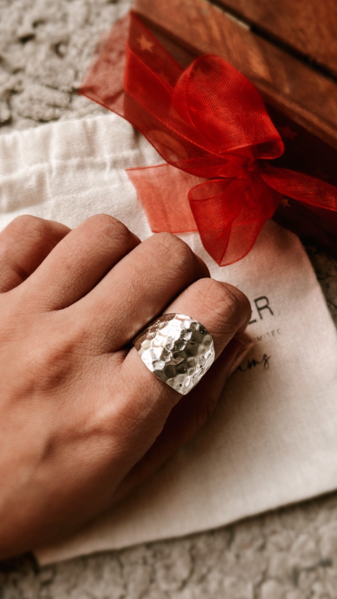 Statement chunky silver ring with hammered finish