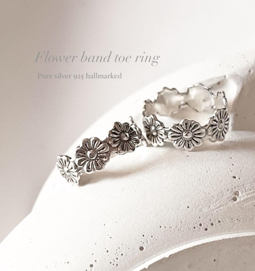Elegant Flower Pattern Pure Silver Toe Ring