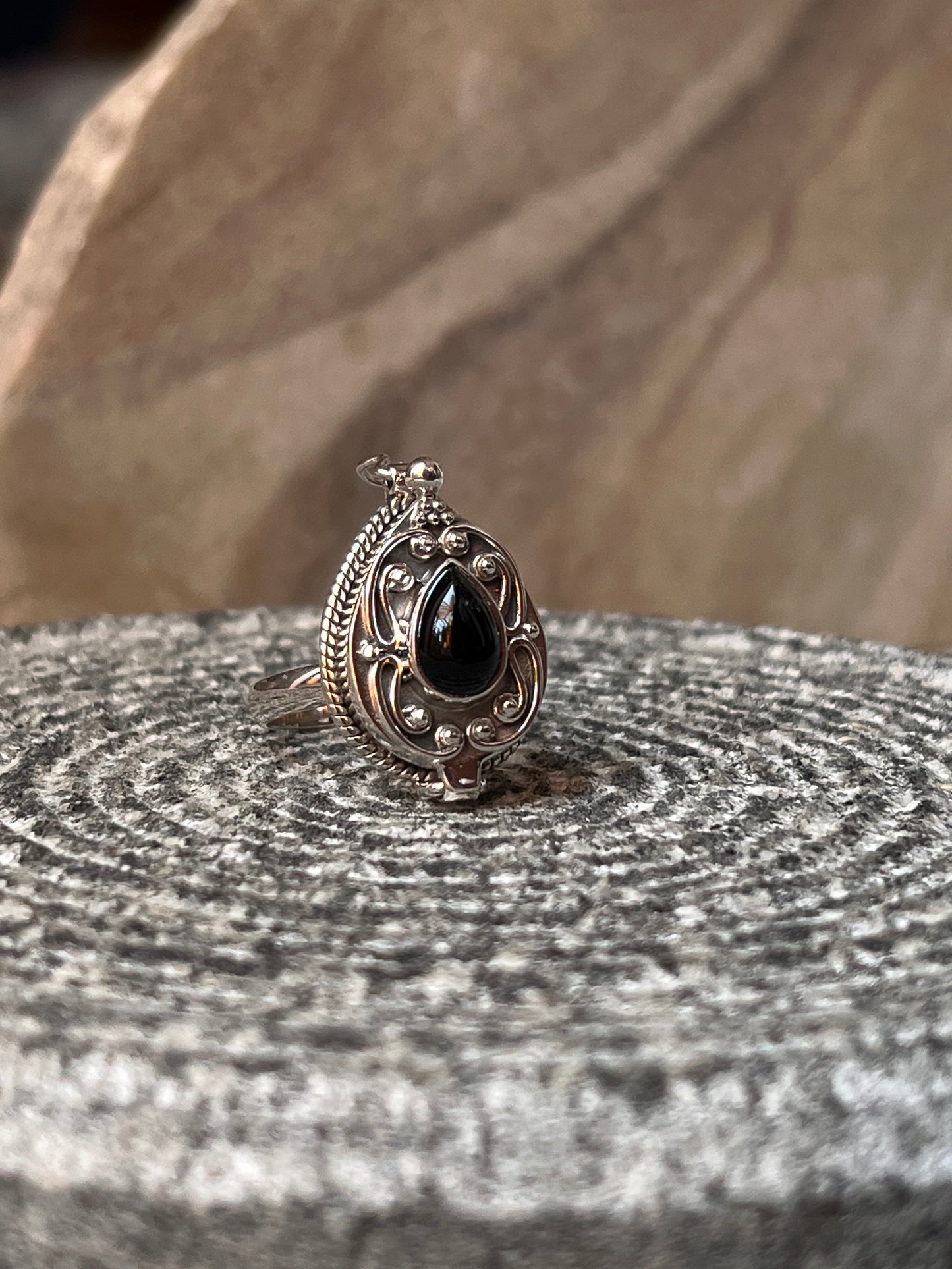 Black Onyx Storage 925 Sterling Silver Ring