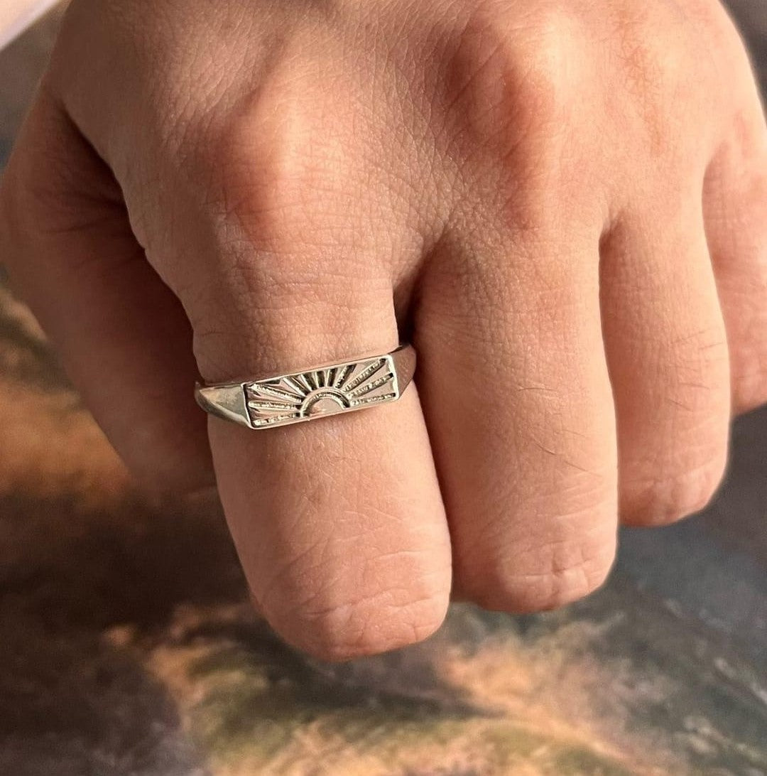 Charming sun symbol signet silver ring