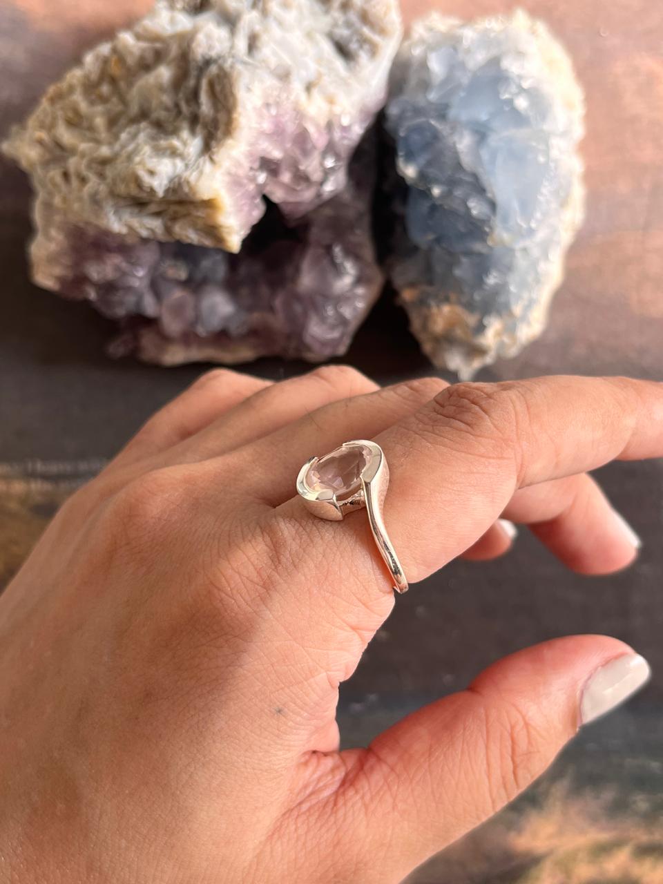 Handcrafted rose quartz oval silver ring with cross band motif