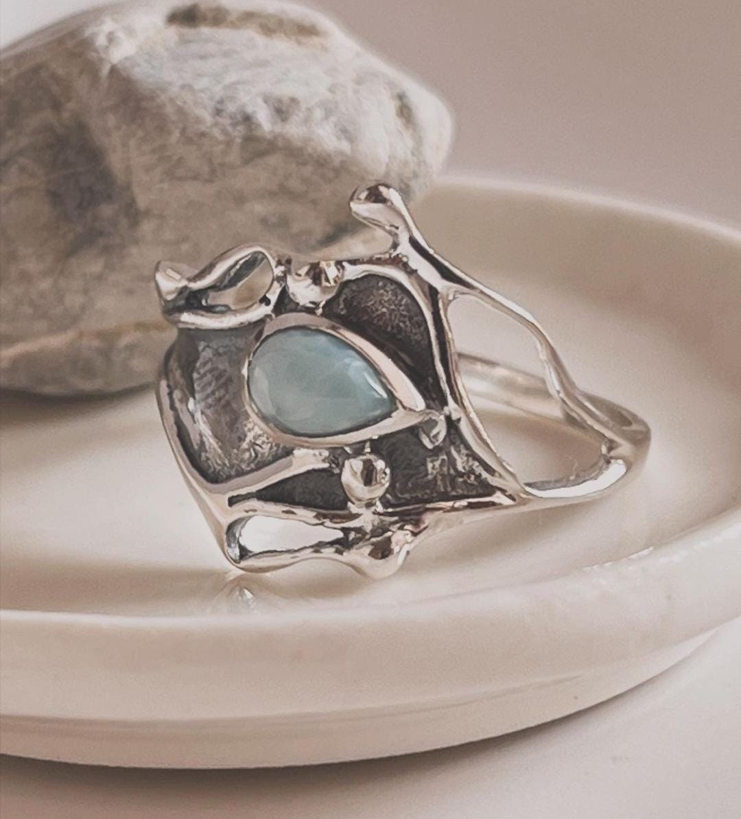 Larimar Molten Drip 925 Silver Ring with Unique Design