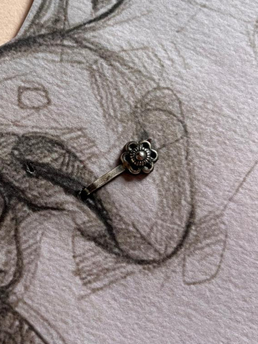 Antique Flower Silver Clip-On for Nose / Helix