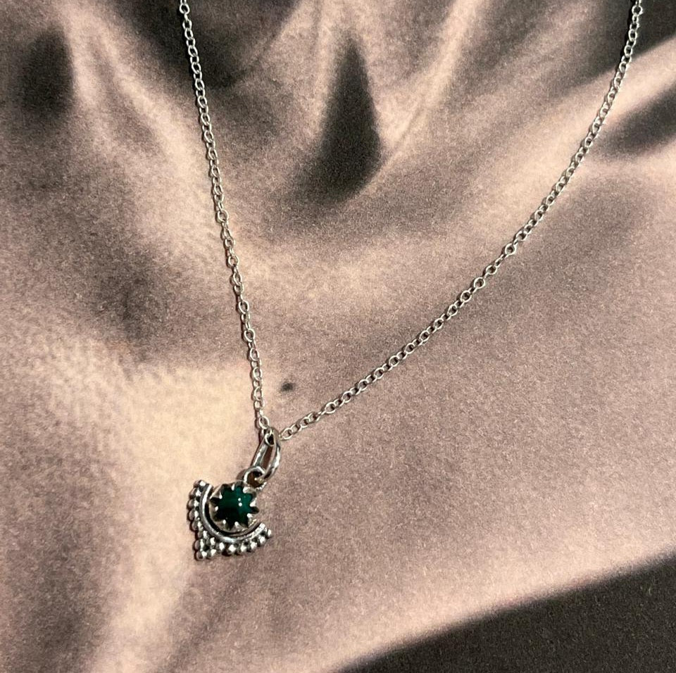 Sterling Silver Malachite Boho Small Pendant for Unique Style