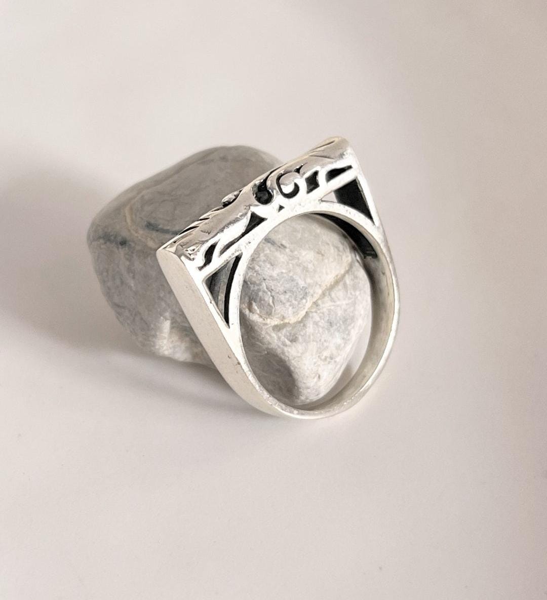 Sterling Silver Signet Ring with Vintage Motif