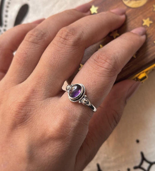 Boho Style Amethyst Oval Silver Ring