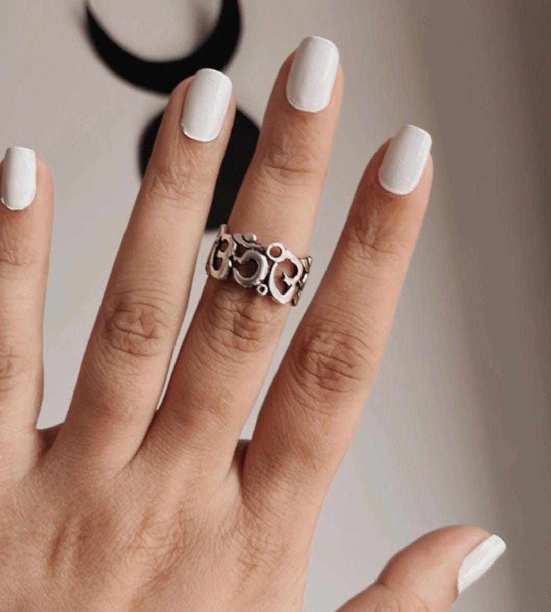Sterling Silver Om Aum Ring with Continuous Band