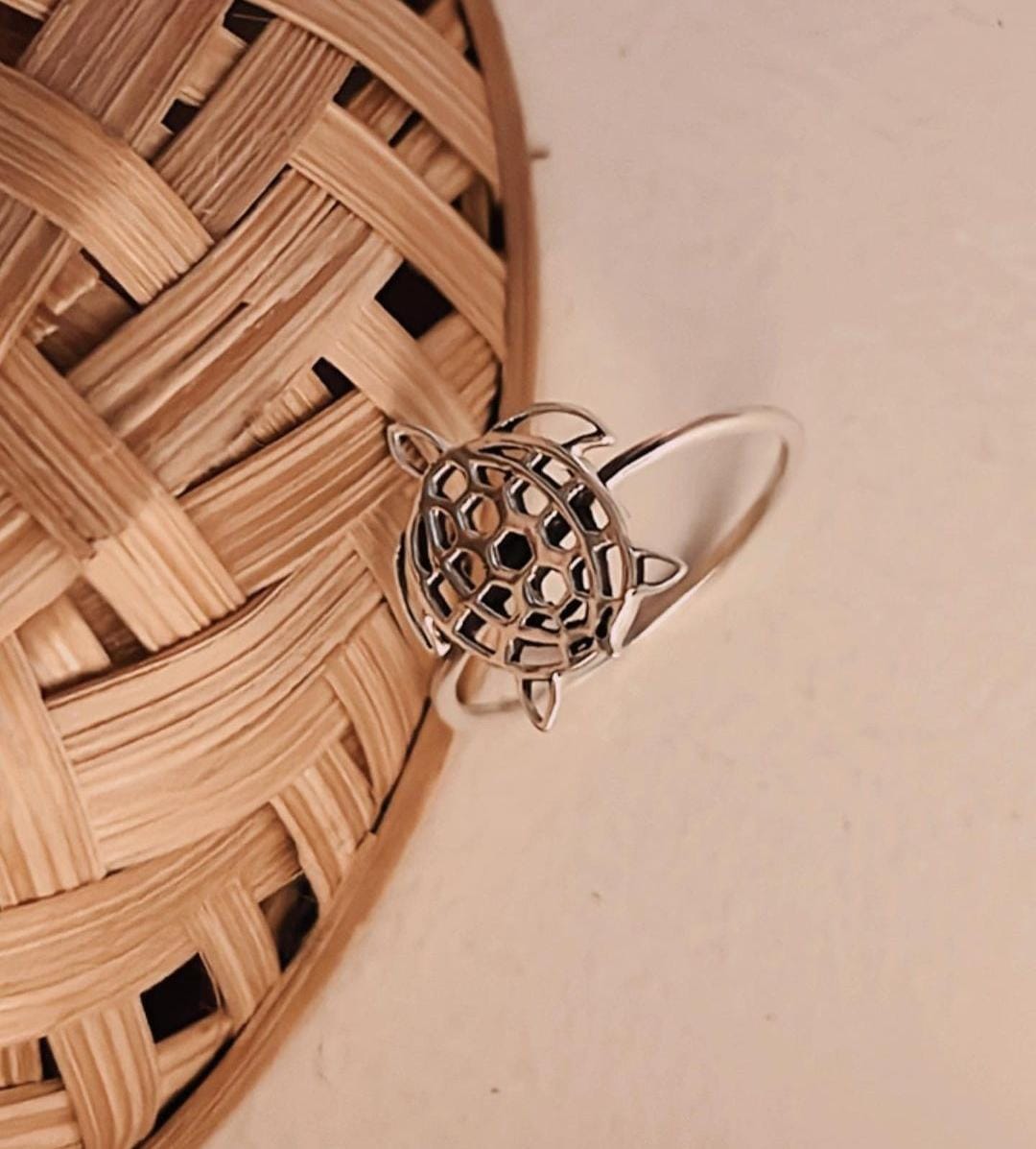 Tortoise filigree sterling silver ring