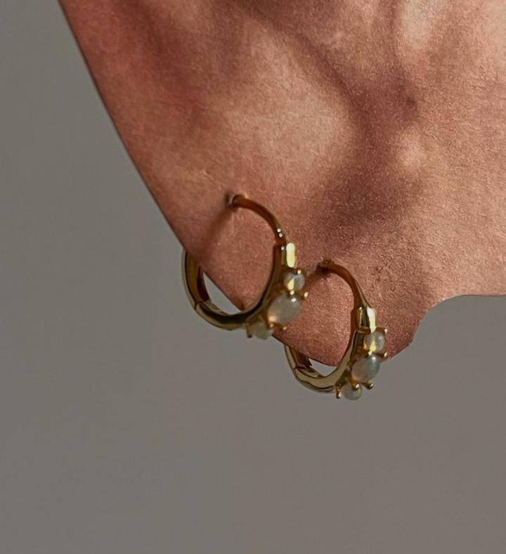 Gold vermeil huggies featuring opal stones in sterling silver 925