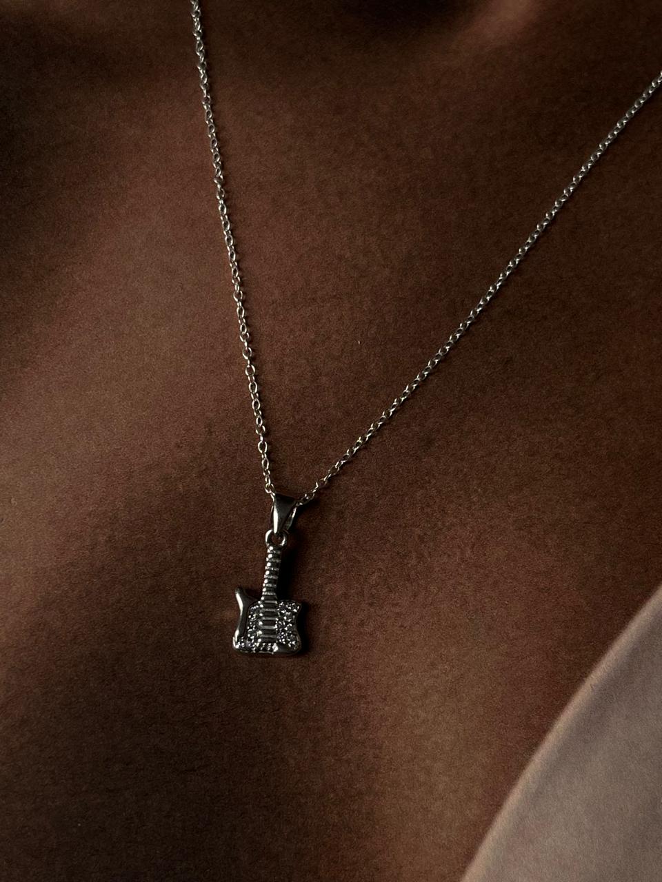 Guitar 3 shaped pendant necklace in sterling silver