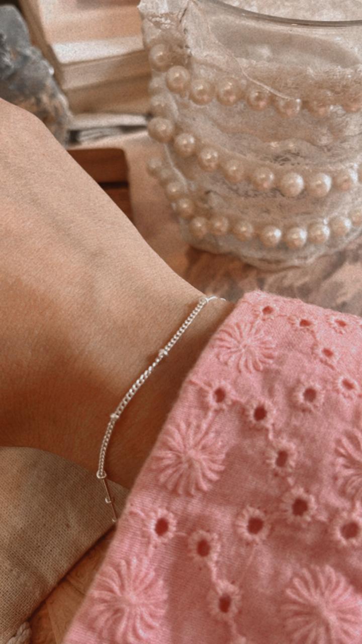 Minimalist Cable Dot Silver Bracelet