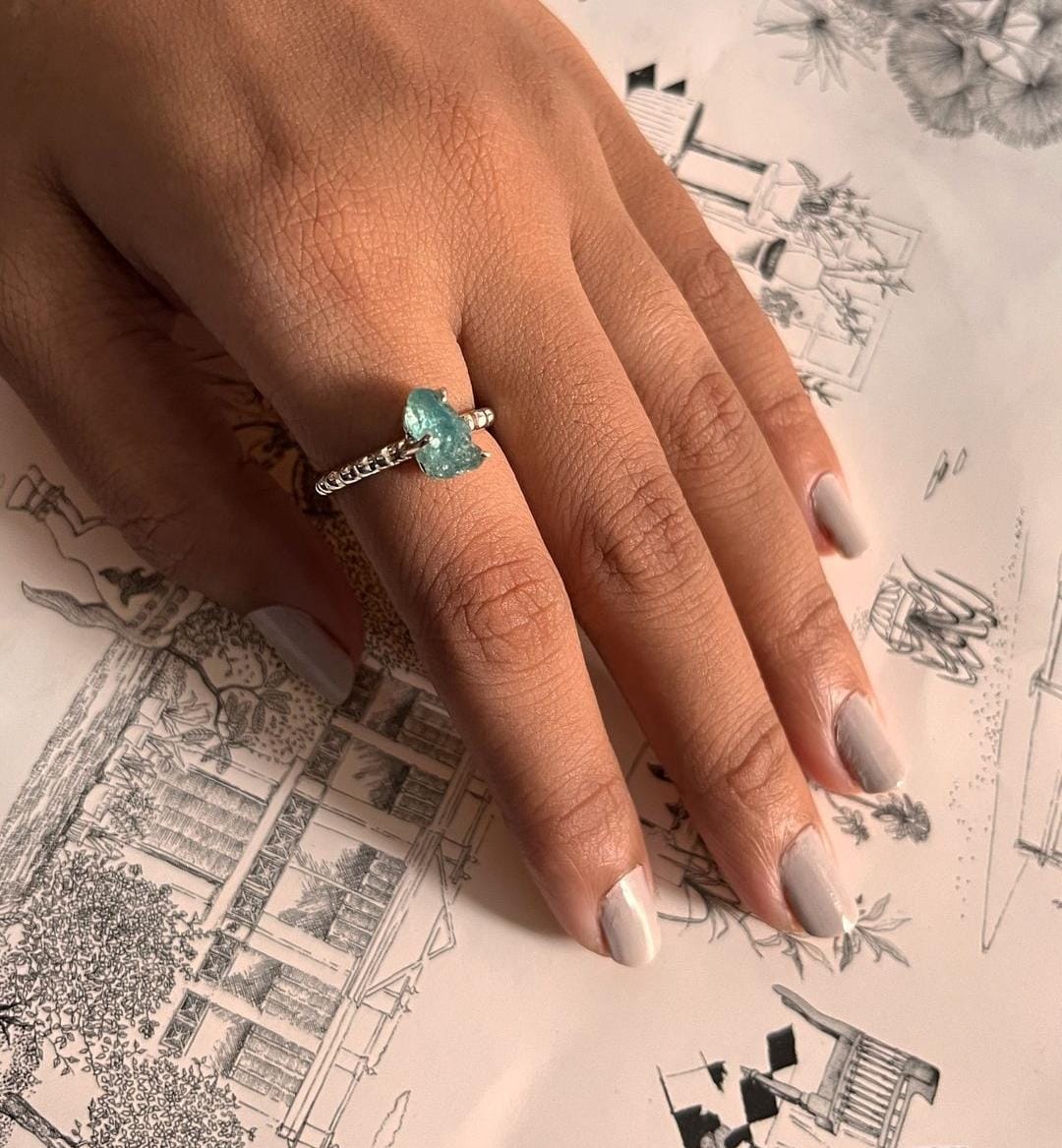 Blue Apatite Raw Uncut Dot Band Silver Ring