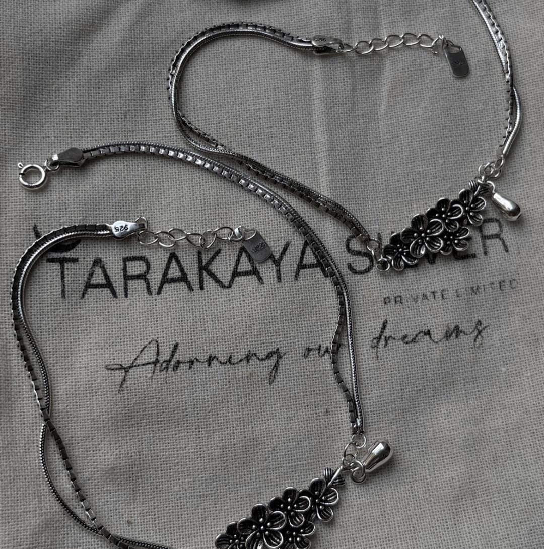 Trendy floral drop silver anklet perfect for adding a feminine touch