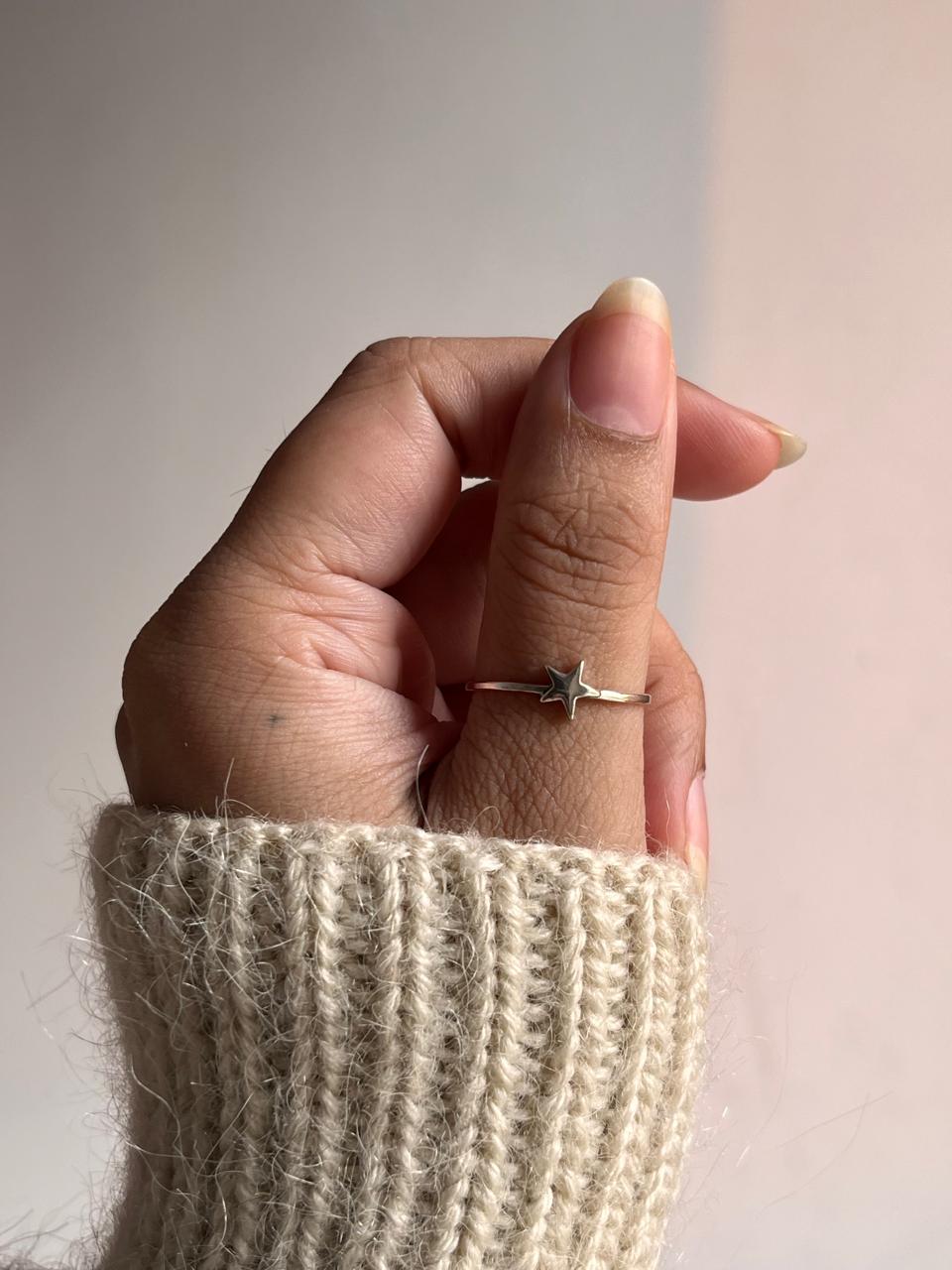 Small Star Design Ring in Sterling Silver