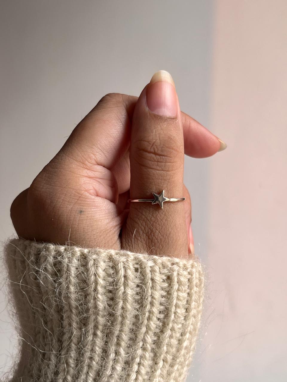 Delicate Small Star Silver Ring