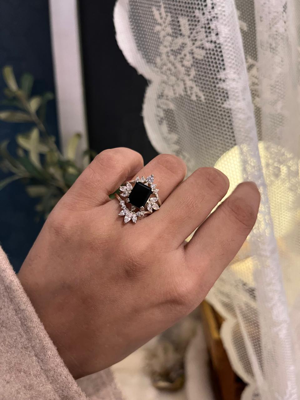 Modern Black Onyx Set Solitaire Silver Ring