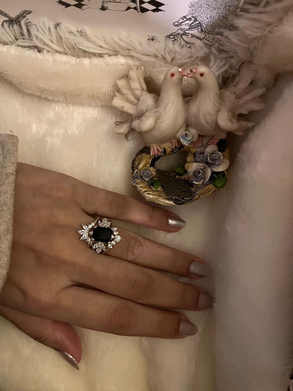 Elegant Solitaire Silver Ring with Black Onyx Gemstone