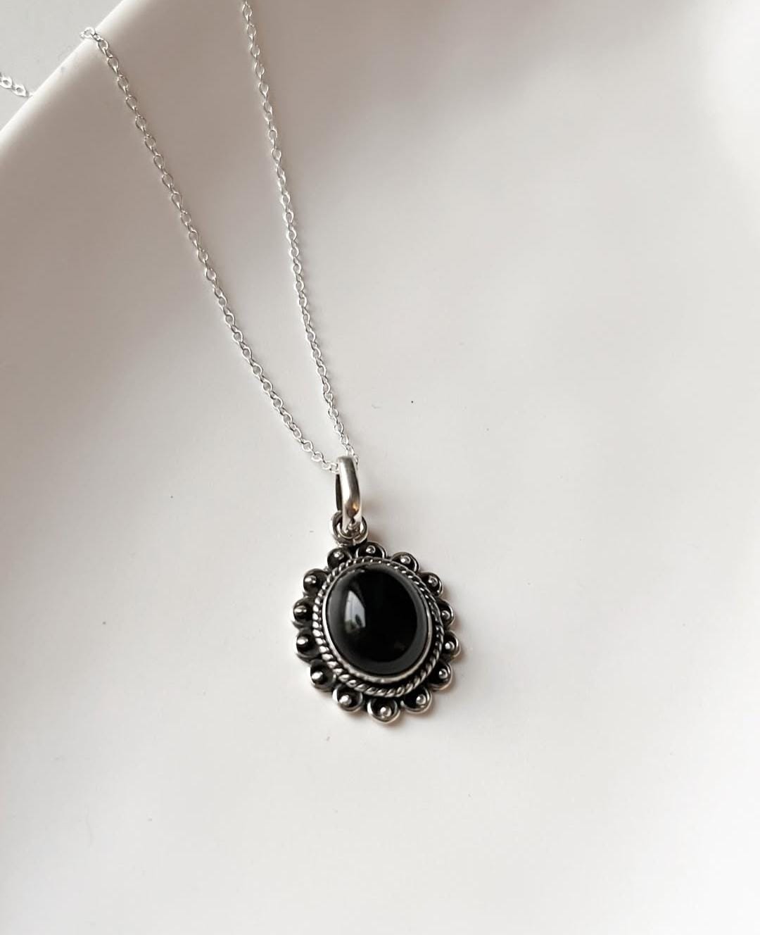 Stylish Black Onyx Antique Silver Pendant for Women