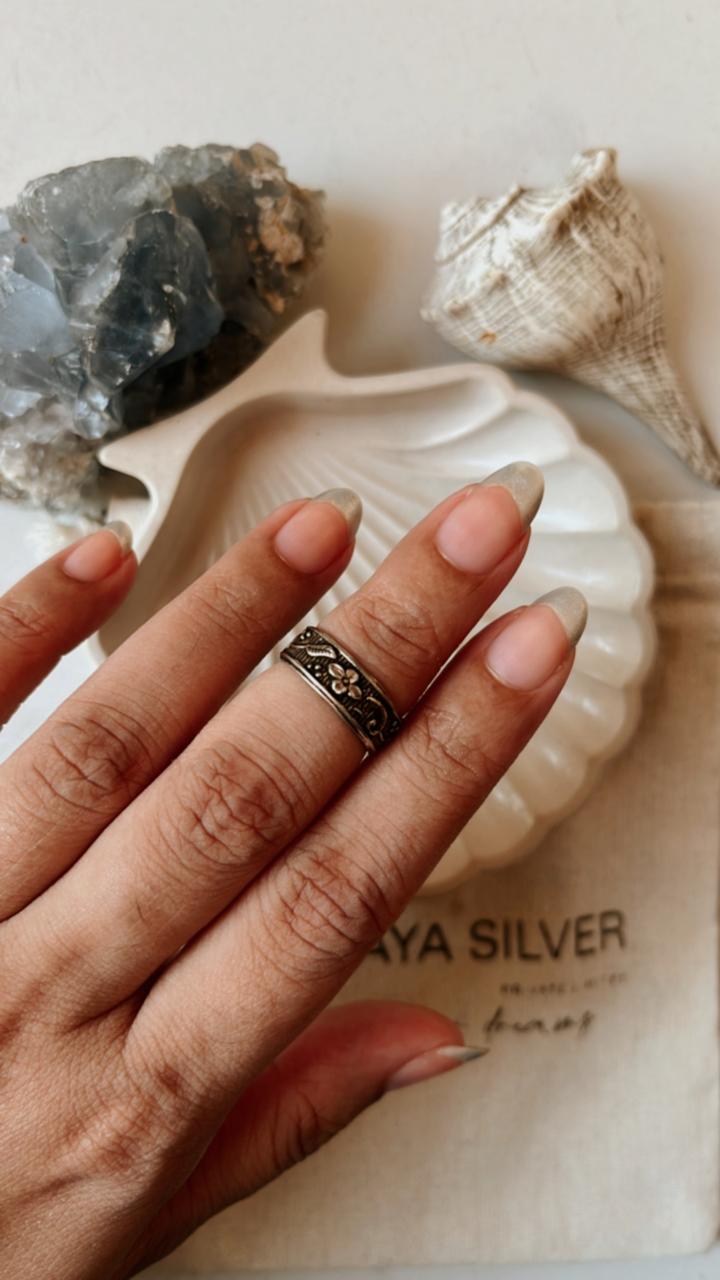 Sterling Silver Flower Garden Mid Little Finger Ring