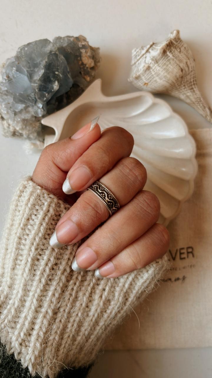 Tribal Wave Rawa Silver Ring for Trendy Mid and Little Finger