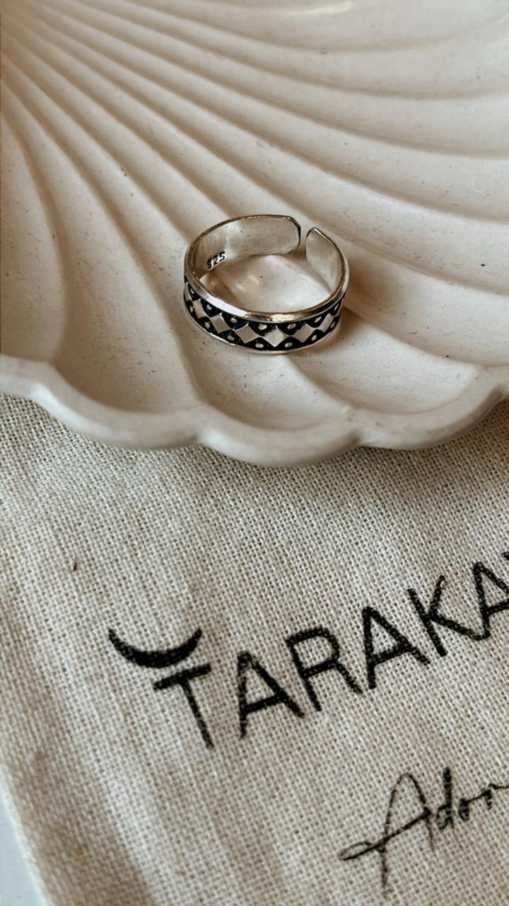 Sterling Silver Tribal Dot Ring for Mid or Little Finger