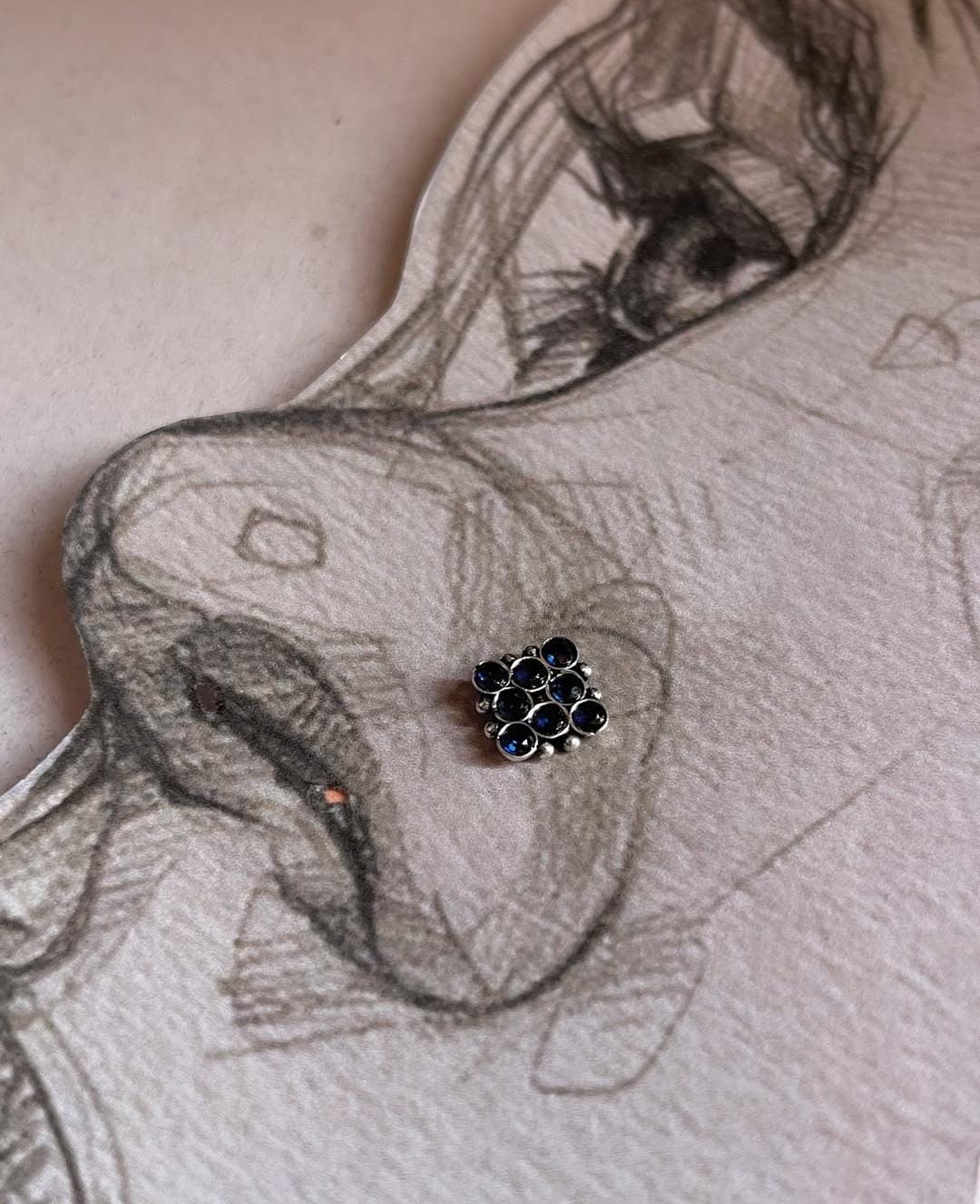Tribal rawa blue CZ stone wired back silver nose pin
