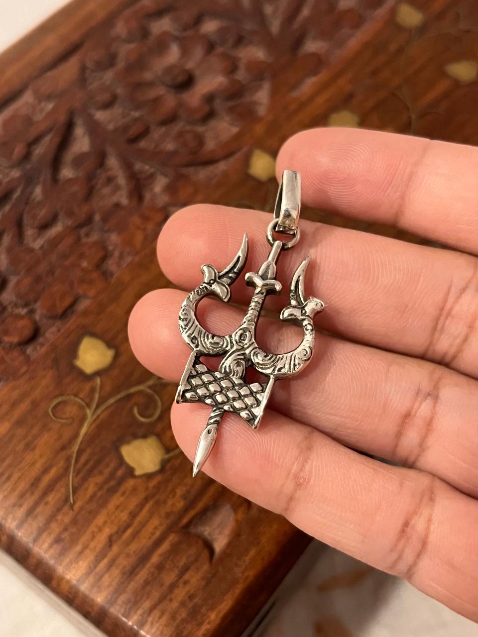 Large Trishul Damru Pendant in 925 Silver for Bold Fashion