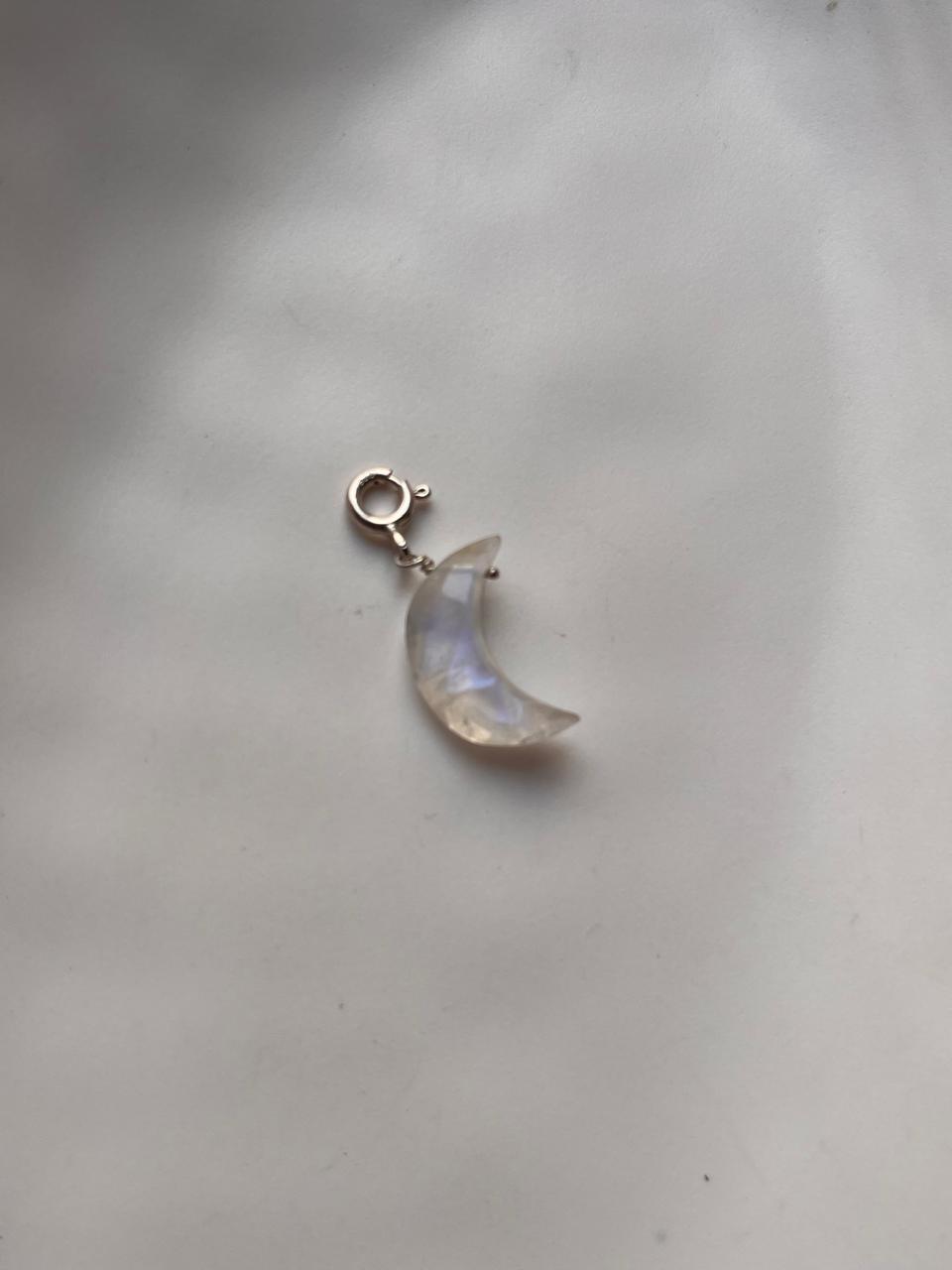 Moonstone Jewelry for Intuition