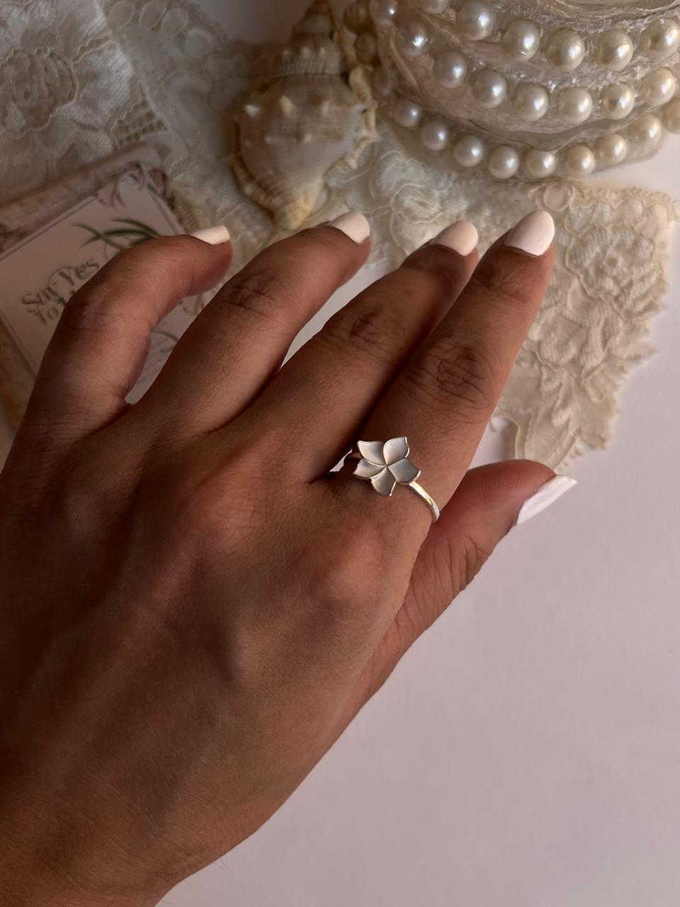 925 silver ring with white enamel plumeria flower design