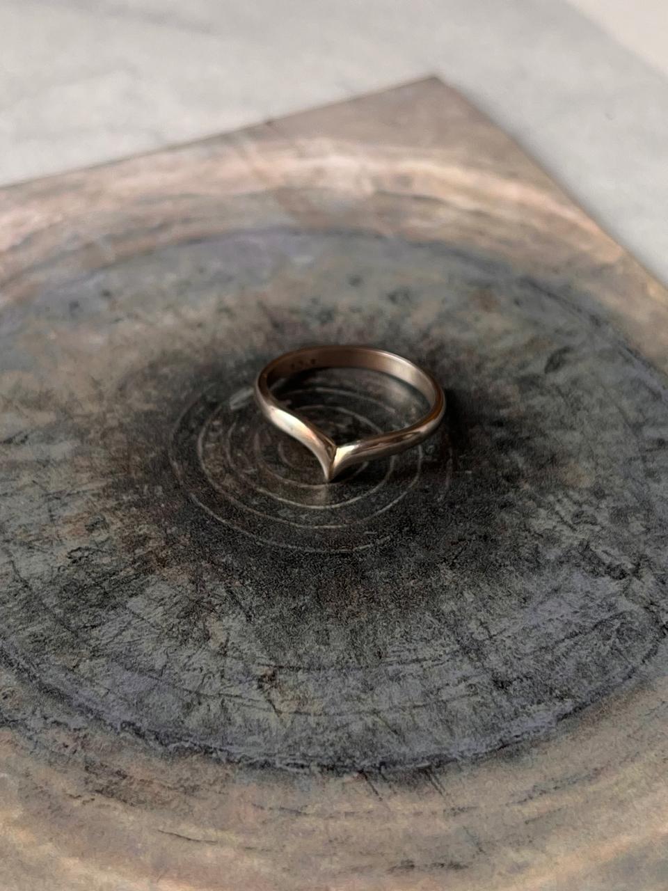 Silver chevron ring perfect for stacking sets