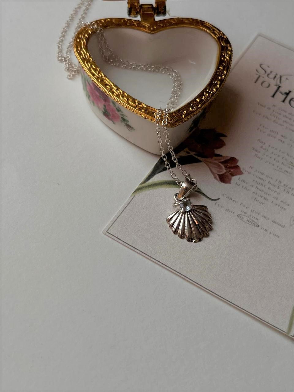 Blue topaz Sea Shell 925 Sterling Silver Necklace