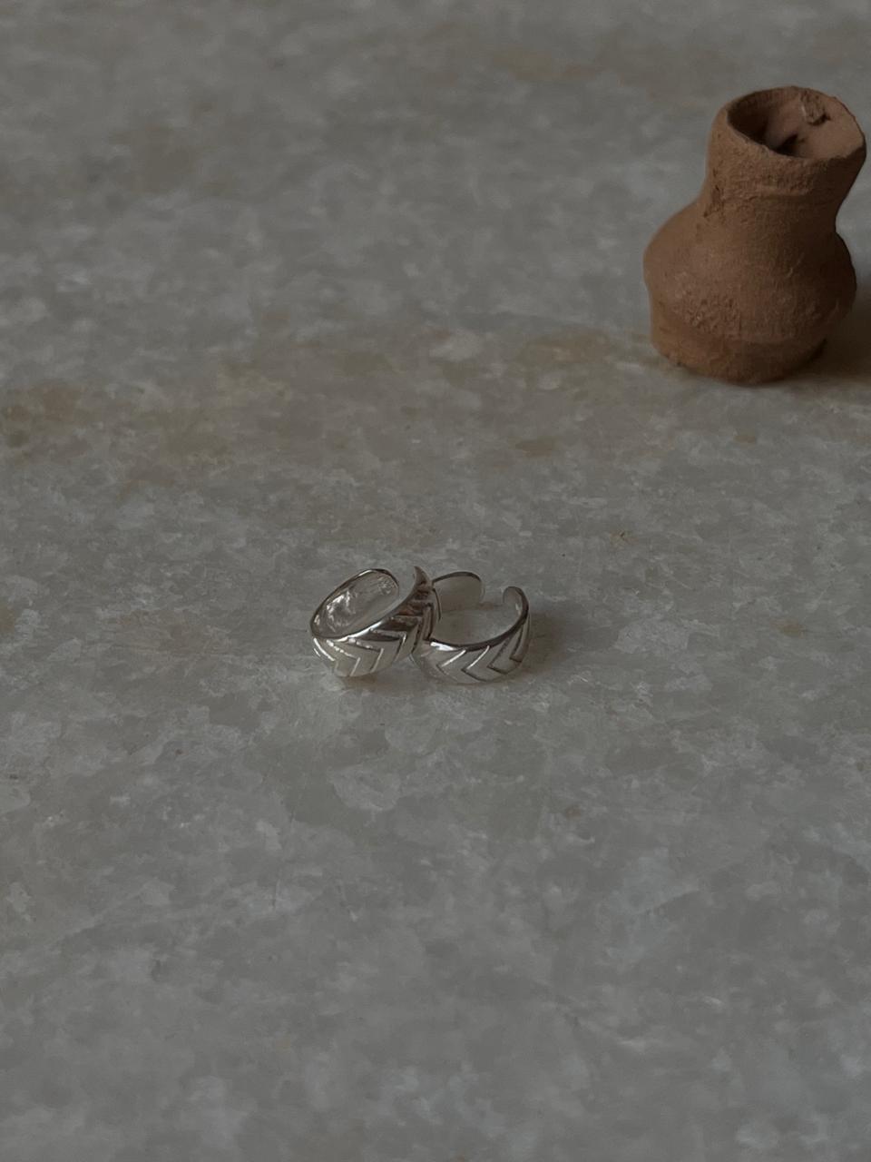Geometric V Engraved Clip-On Ear Cuff in Silver