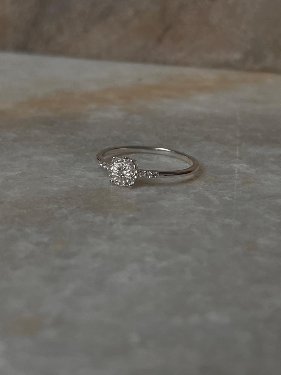 White Topaz Solitaire 925 Sterling Silver Ring