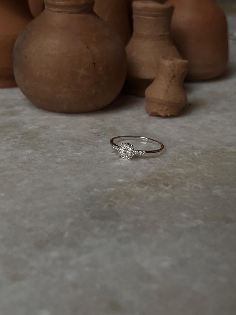 White Topaz Solitaire 925 Sterling Silver Ring