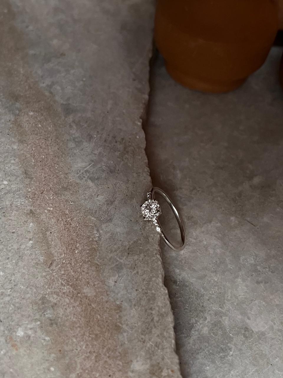 White Topaz Solitaire 925 Sterling Silver Ring
