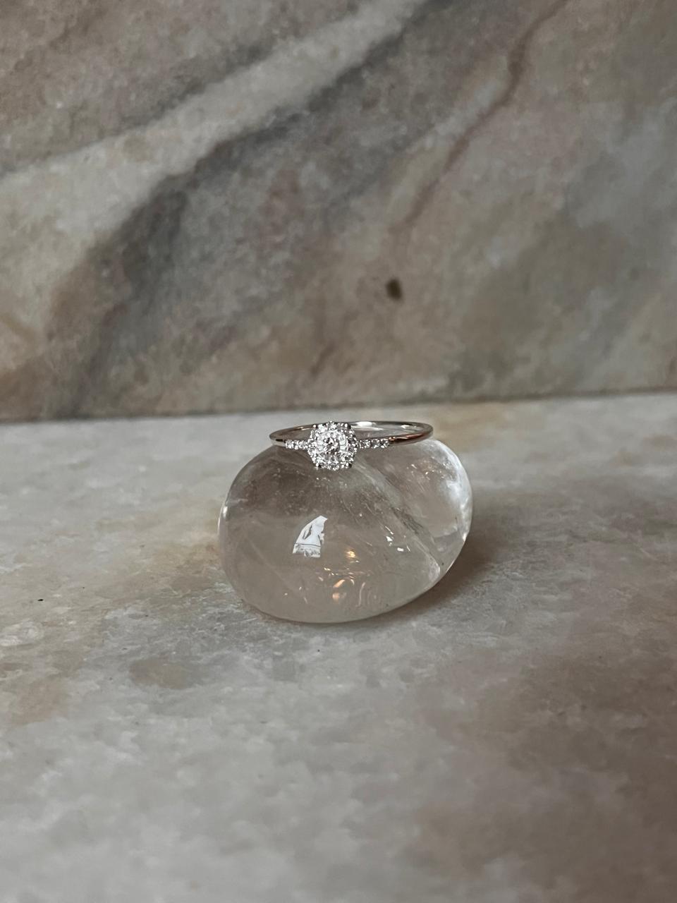 White Topaz Solitaire 925 Sterling Silver Ring