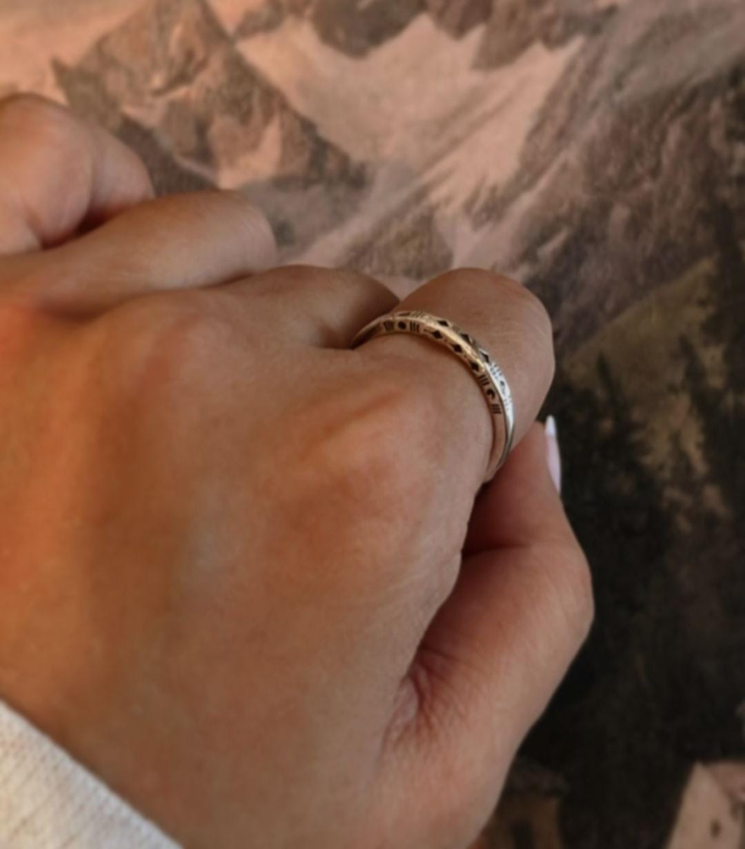 Tribal Engraved Side 1 Ring
