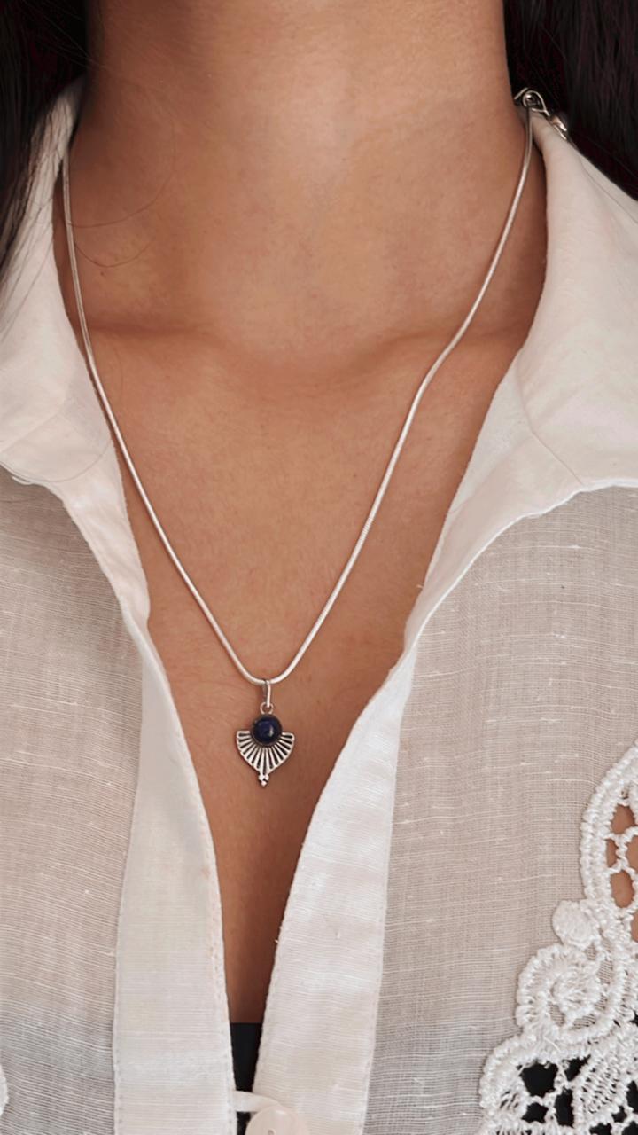 Lapis Lazuli Fan Silver Pendant with Elegant Design