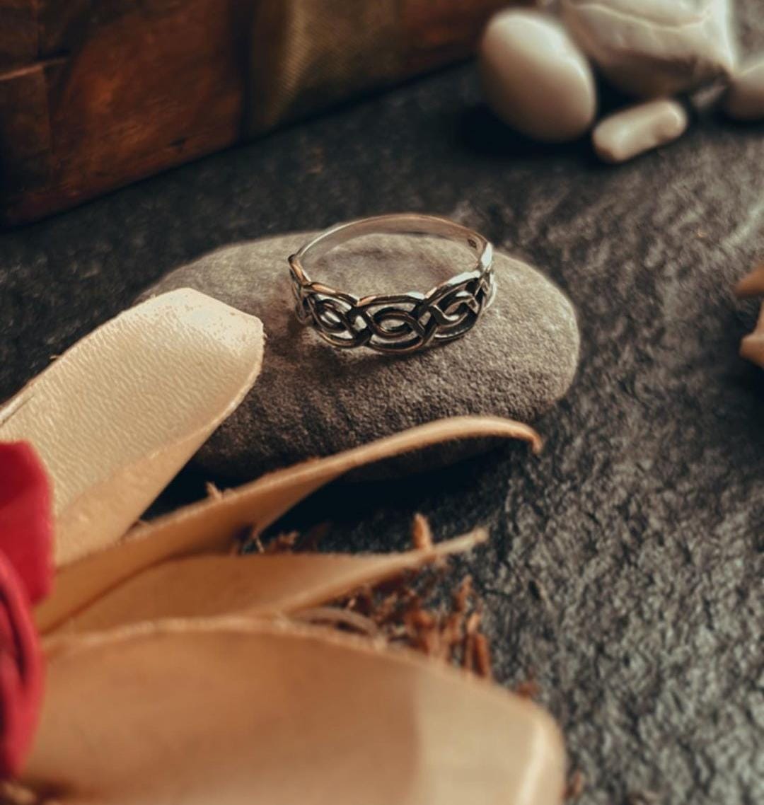 Sleek Arzoo silver ring featuring a bold and classic style.