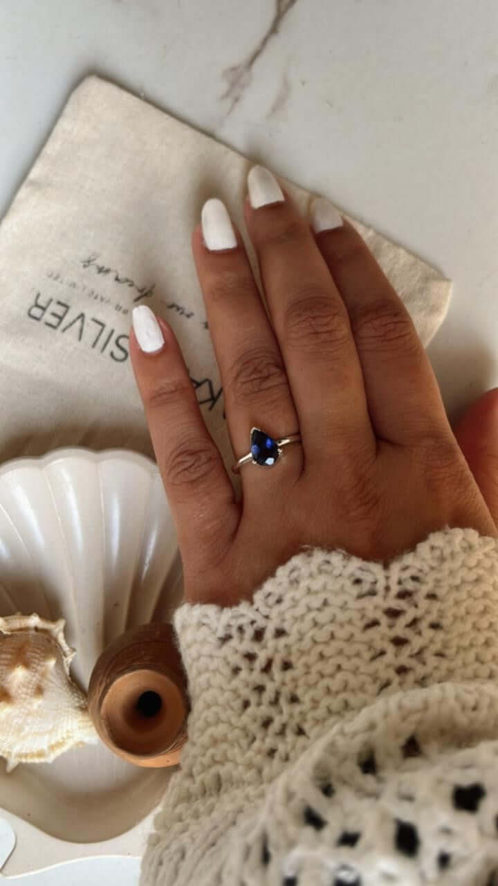 925 Silver Iolite Solitaire Ring with pear-cut design
