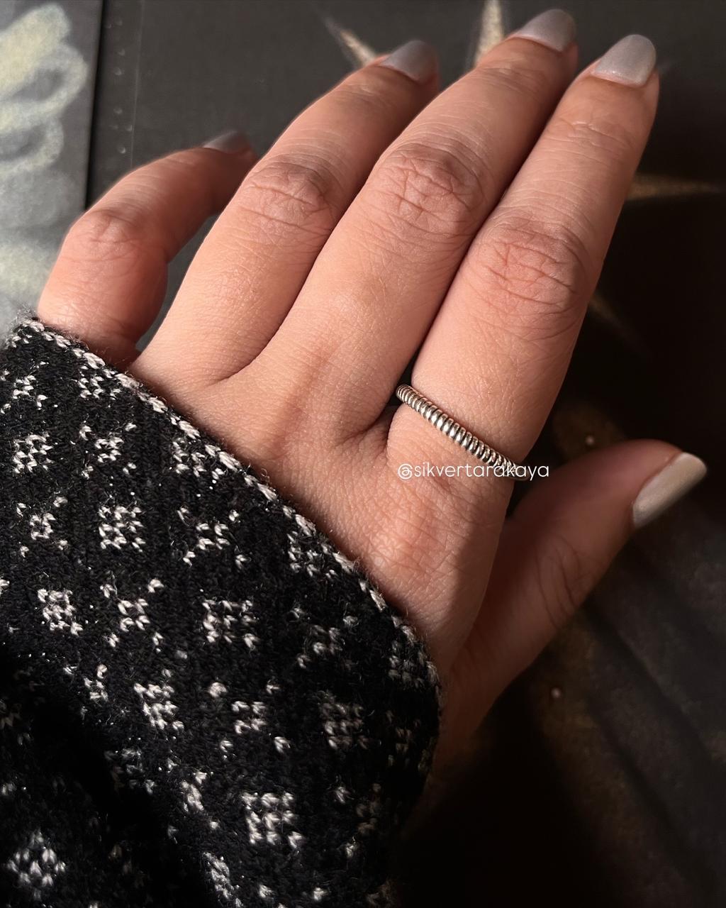 925 Silver 2 in 1 Plain and Rope Stack Band Ring - Stylish and Versatile